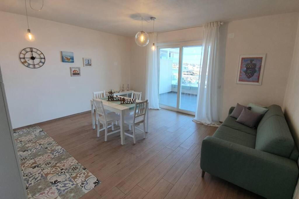 Il Mare In Casa - Appartamento Al Mare In Puglia Monopoli Bagian luar foto